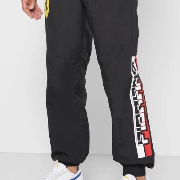 PUMA SCUDERIA FERRARI STREET WOVEN PANTS BLACK - Picture 1 of 11